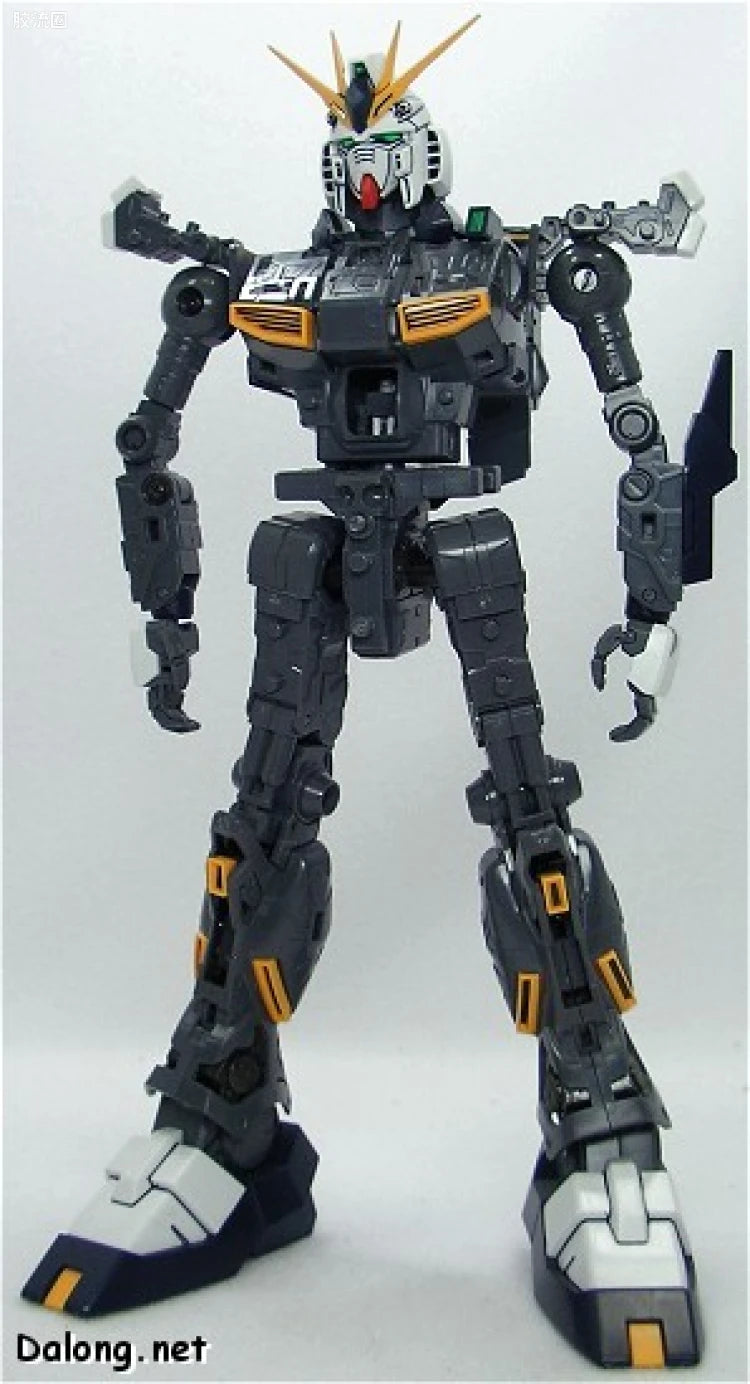Bandai MG 1/100 RX-93 ν Gundam