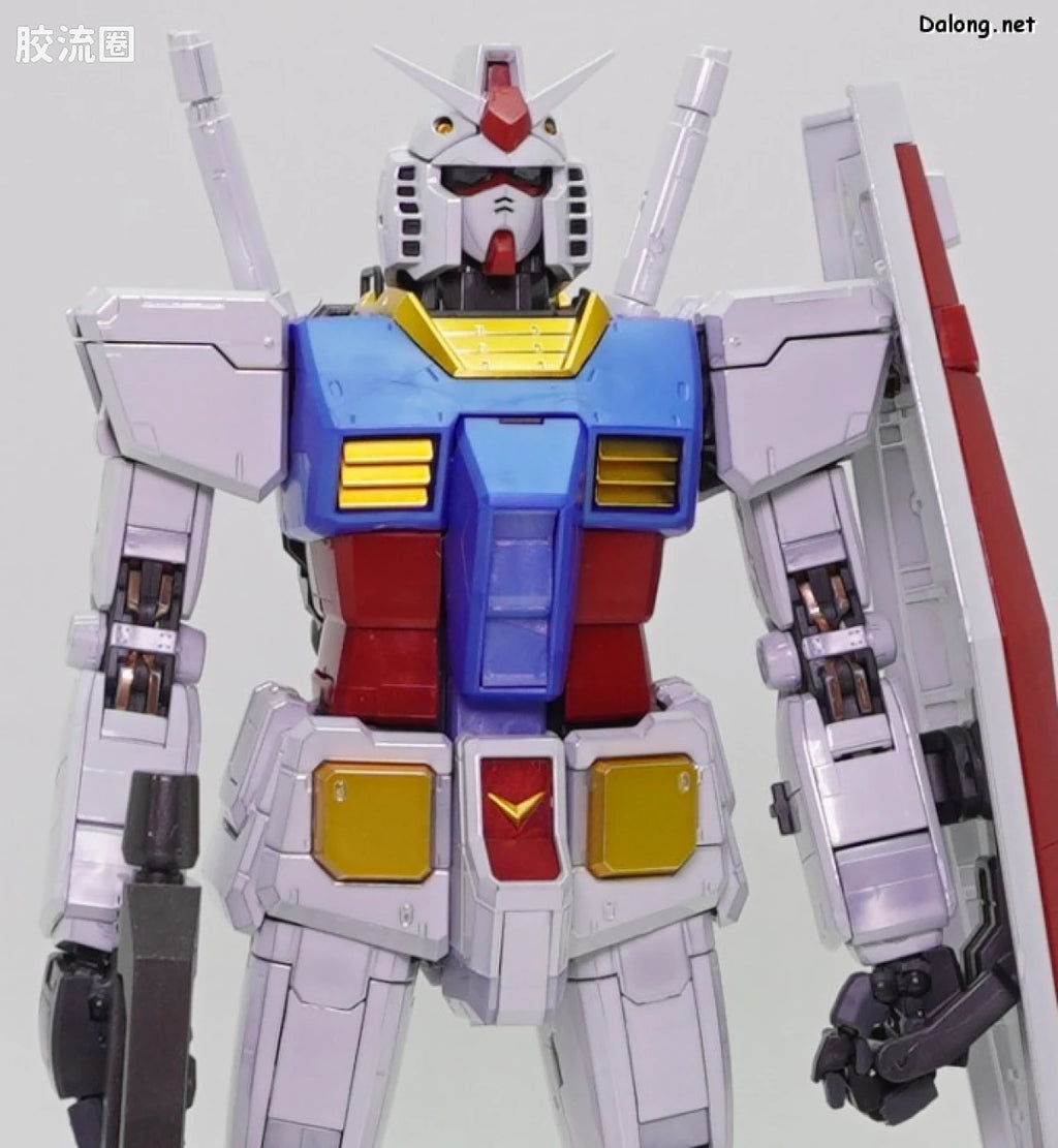 P-Bandai MG 1/100 RX-78-2 Gundam Ver.3.0 [Titanium Finish]