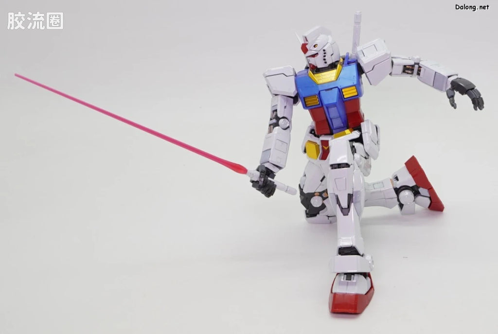 P-Bandai MG 1/100 RX-78-2 Gundam Ver.3.0 [Titanium Finish]