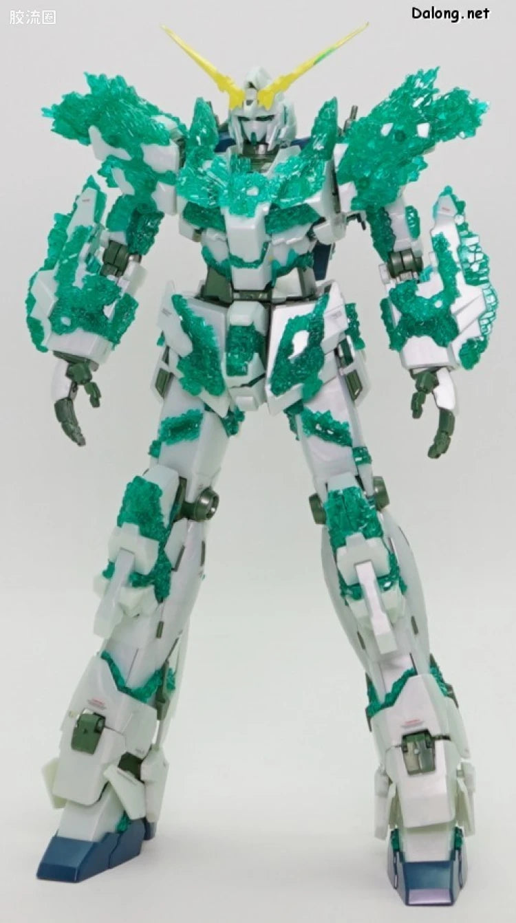 P-Bandai MG 1/100 Unicorn Gundam (Luminous Crystal Body)