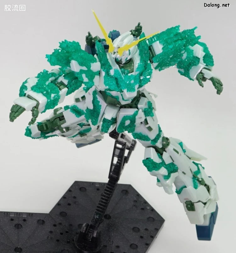 P-Bandai MG 1/100 Unicorn Gundam (Luminous Crystal Body)