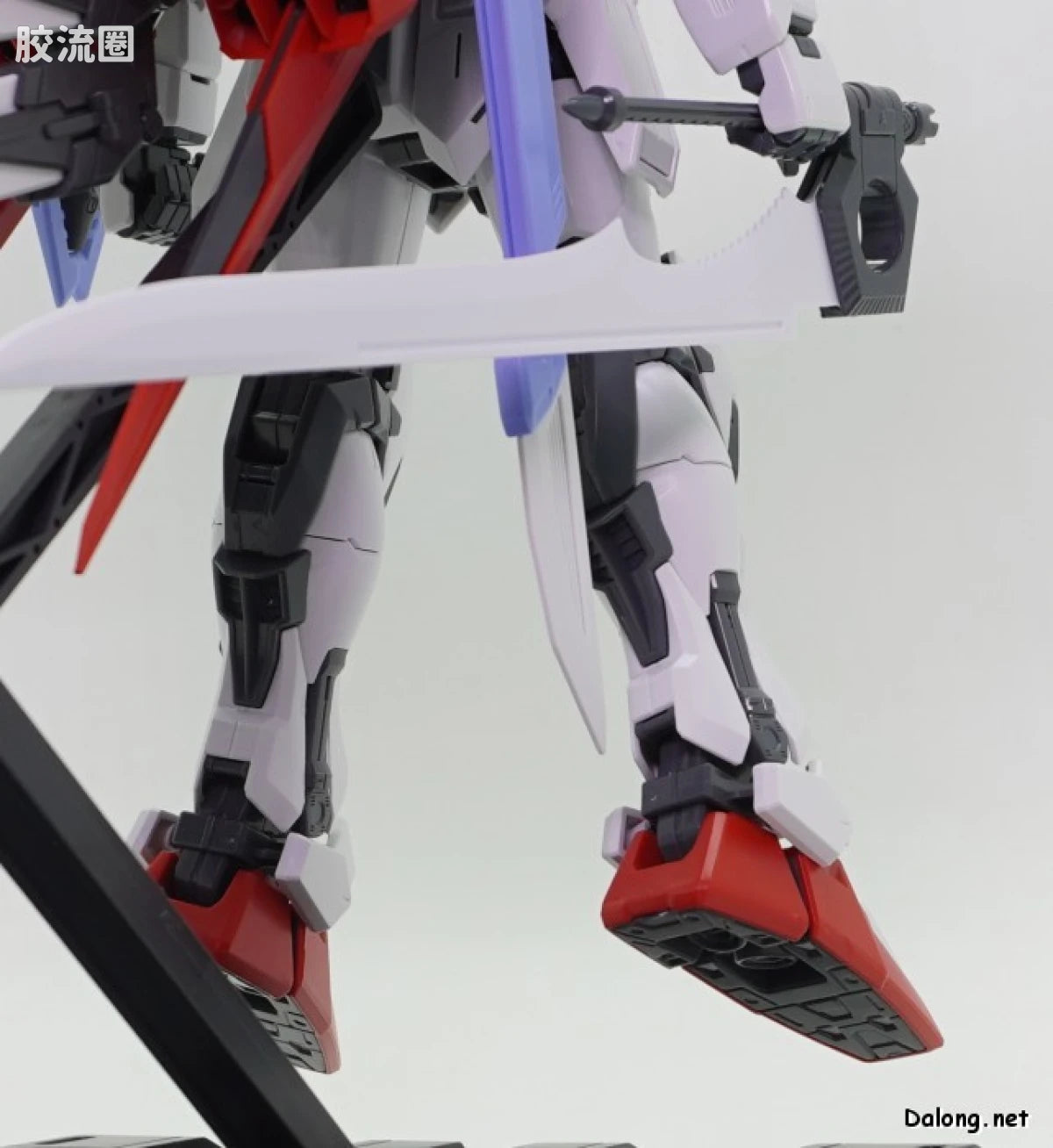 P-Bandai MG 1/100 Perfect Strike Gundam (Grand Slam Equipment Type)
