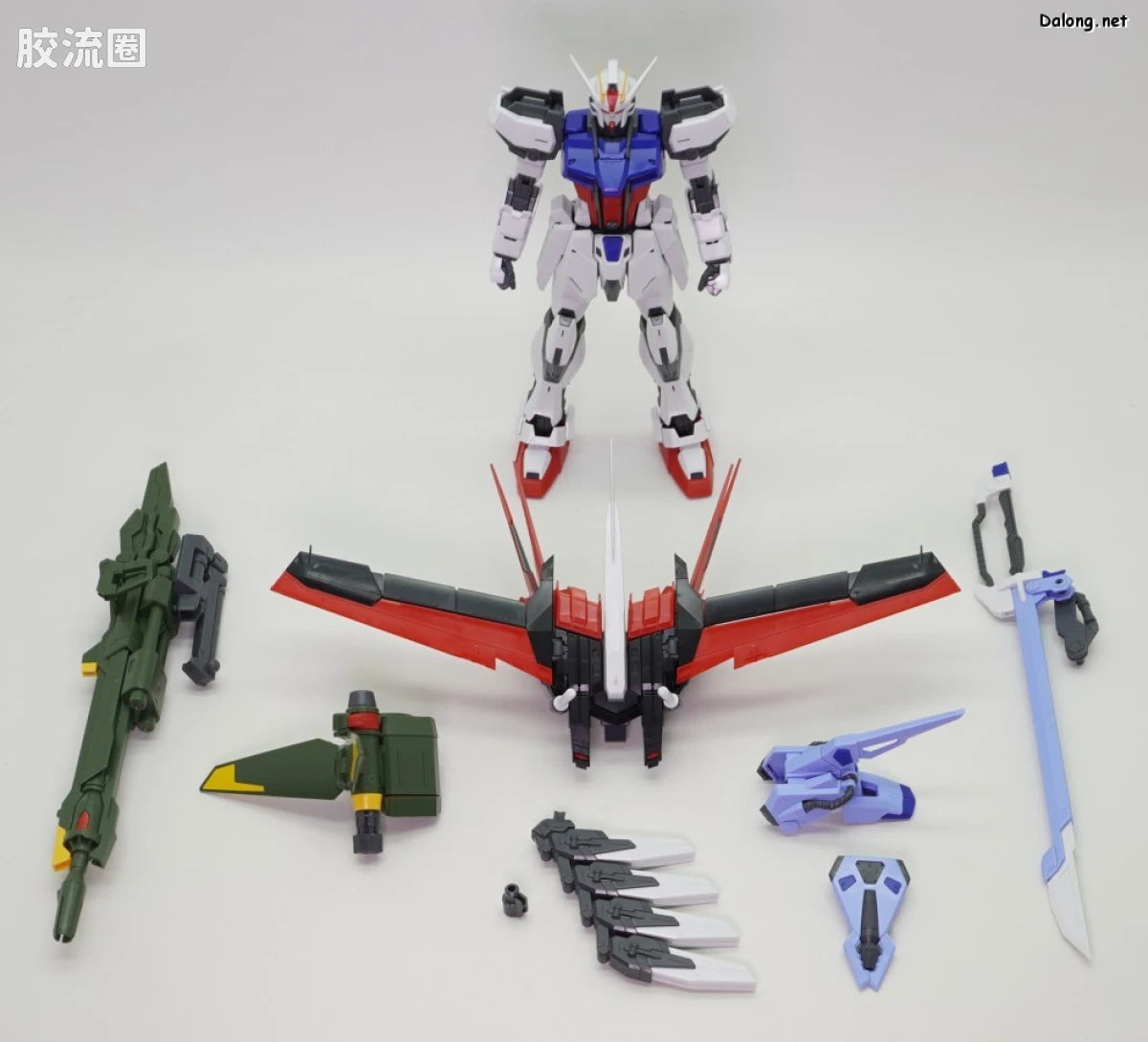 P-Bandai MG 1/100 Perfect Strike Gundam (Grand Slam Equipment Type)