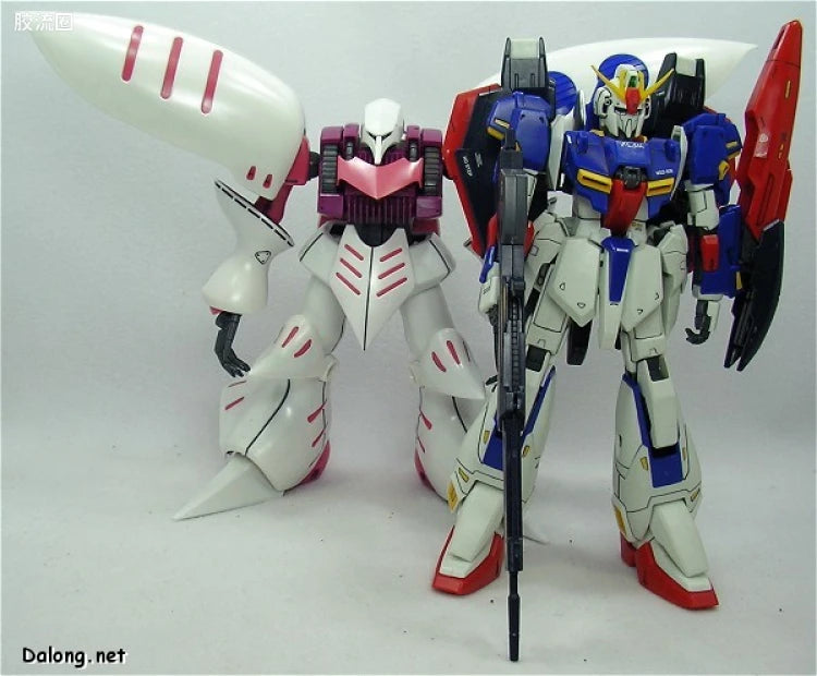 Bandai MG 1/100 AMX-004 Qubeley