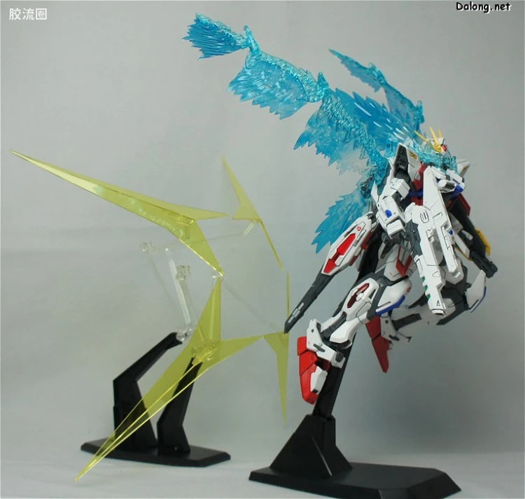 Bandai MG 1/100 Universal Booster