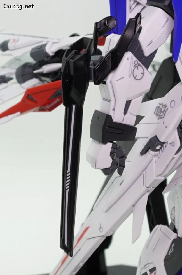 MG 1/100 Maneuver Striker Pack for Eclipse Gundam