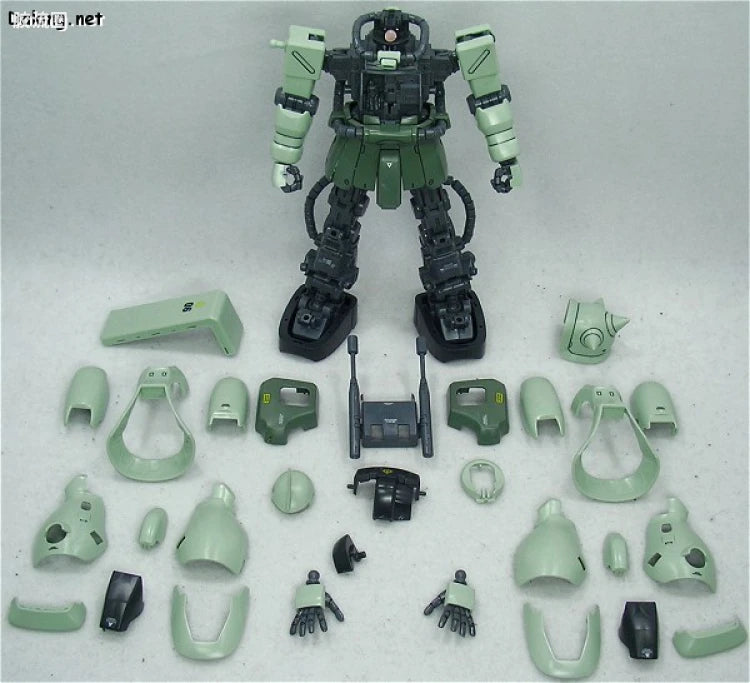 Bandai MG 1/100 MS-06F-2 Zaku II F2