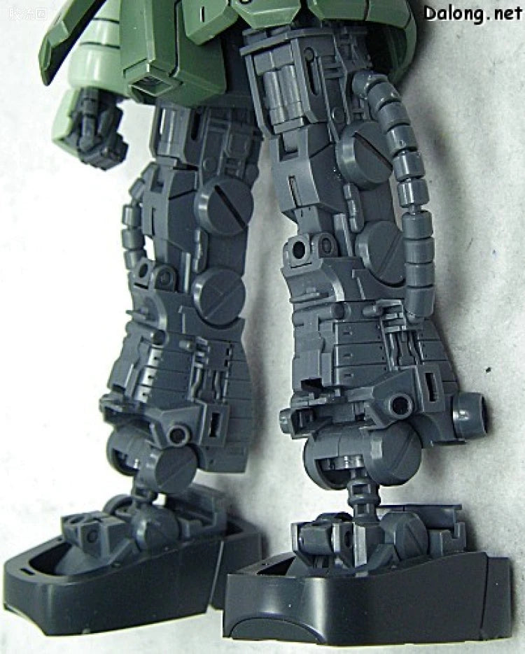 Bandai MG 1/100 MS-06F-2 Zaku II F2
