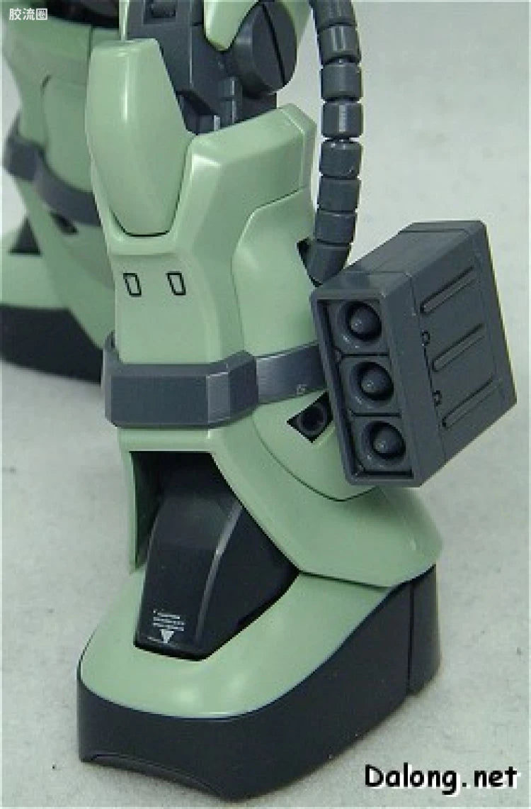Bandai MG 1/100 MS-06F-2 Zaku II F2