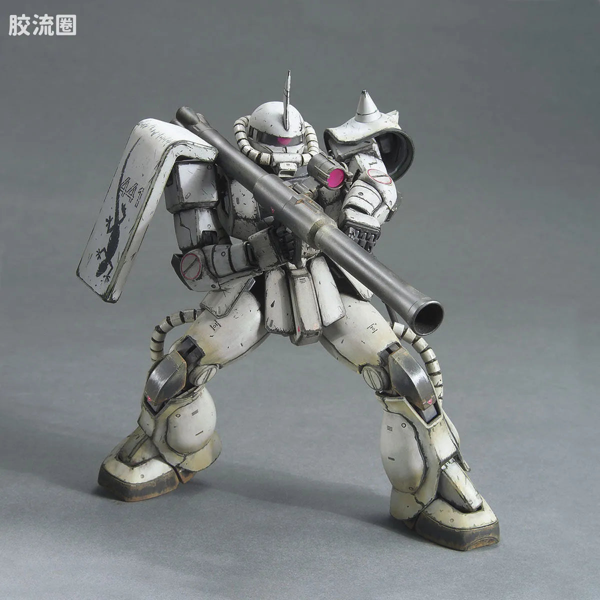 MG 1/100 MS-06J Zaku II Ver.2.0 "White Ogre"