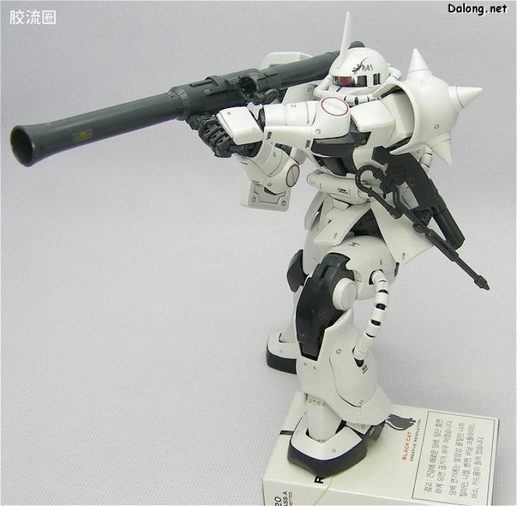 MG 1/100 MS-06J Zaku II Ver.2.0 "White Ogre"