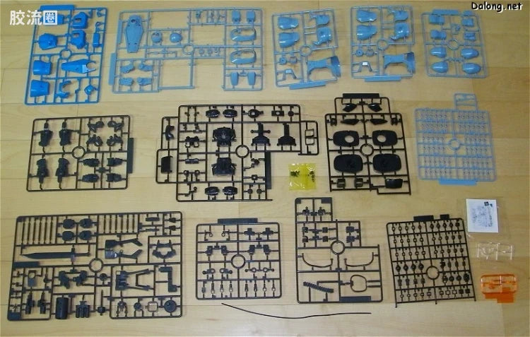 MG 1/100 MS-07B-3 Gouf Custom (Gravity Front Image Color Ver.)