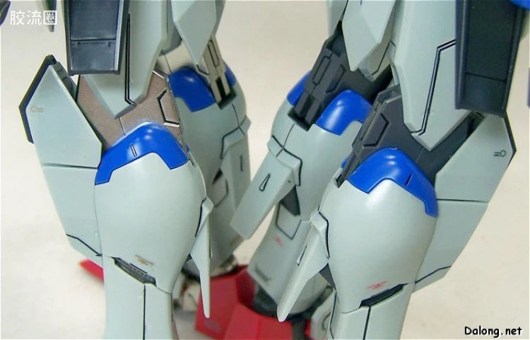 MG 1/100 Destiny Gundam Extreme Blast Mode
