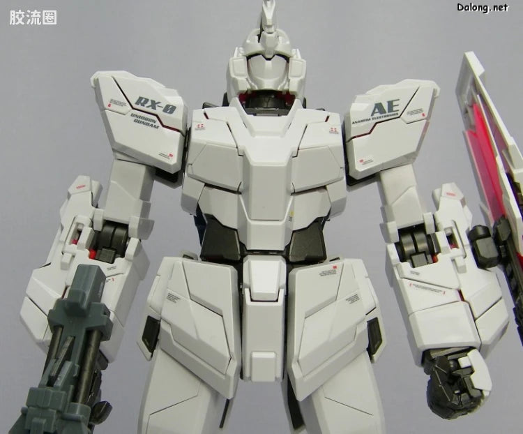 MG 1/100 Unicorn Gundam (HD Color + MS Cage)