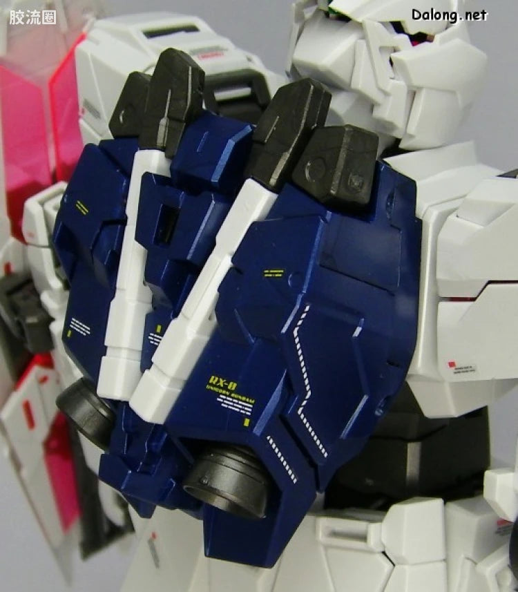 MG 1/100 Unicorn Gundam (HD Color + MS Cage)