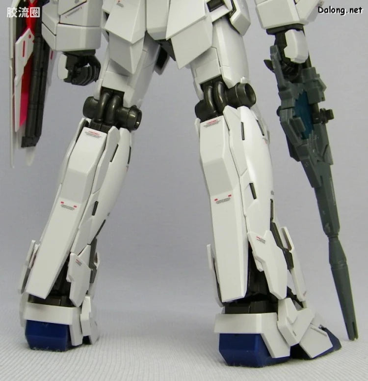 MG 1/100 Unicorn Gundam (HD Color + MS Cage)