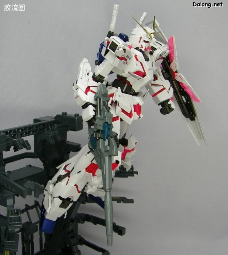MG 1/100 Unicorn Gundam (HD Color + MS Cage)