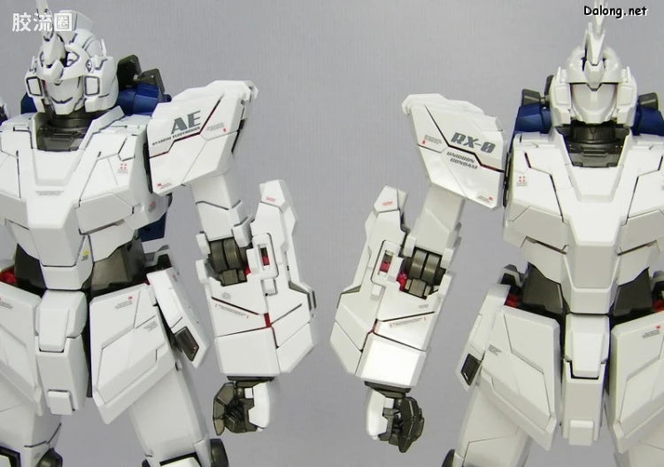 MG 1/100 Unicorn Gundam (HD Color + MS Cage)