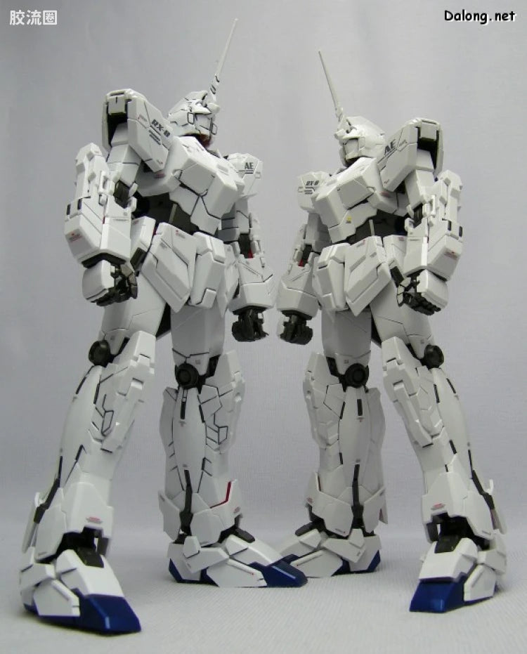 MG 1/100 Unicorn Gundam (HD Color + MS Cage)