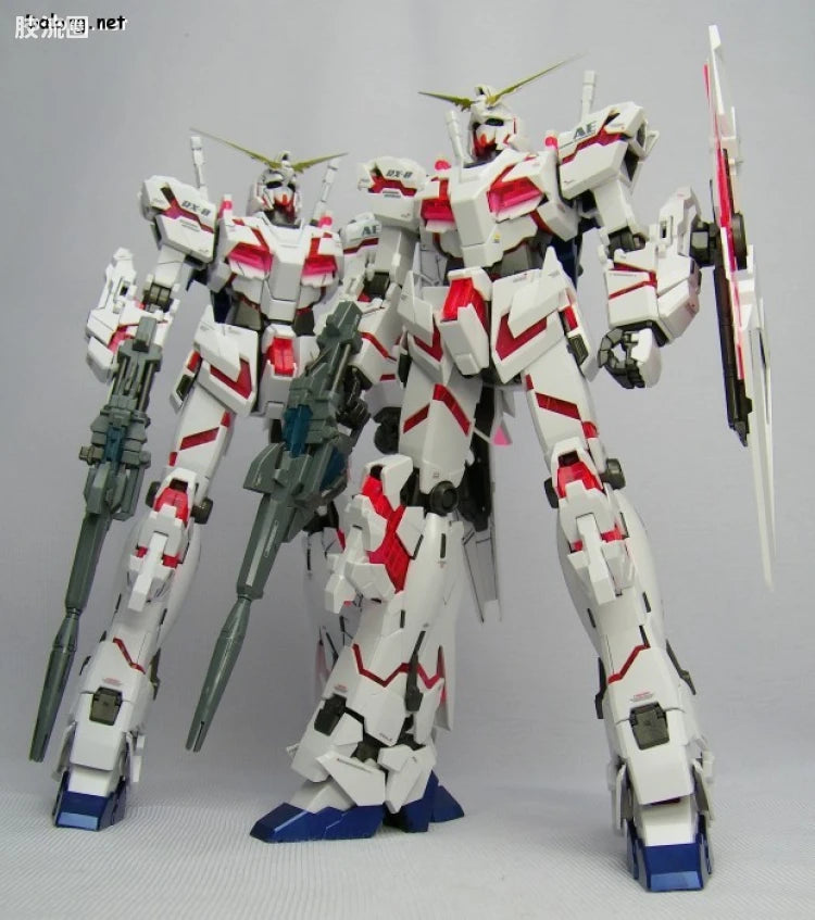 MG 1/100 Unicorn Gundam (HD Color + MS Cage)