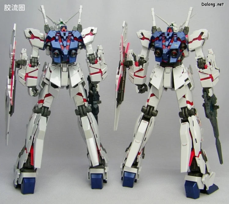 MG 1/100 Unicorn Gundam (HD Color + MS Cage)