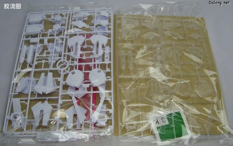 Bandai MG 1/100 MSZ-010 ZZ Gundam with Special Clear Armor Parts
