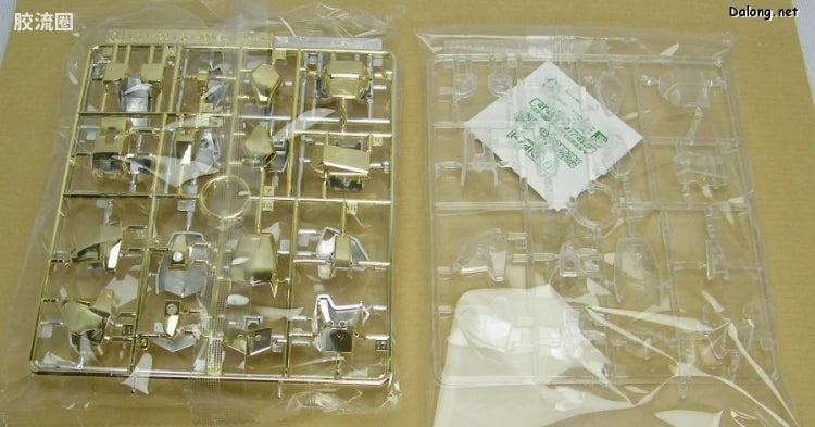 Bandai MG 1/100 MSN-00100 Hyaku Shiki with Special Clear Armor Parts