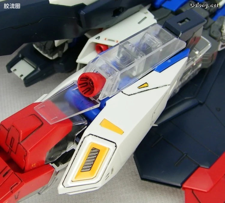 MG 1/100 Zeta Gundam Ver.2.0 with Special Clear Armor Parts