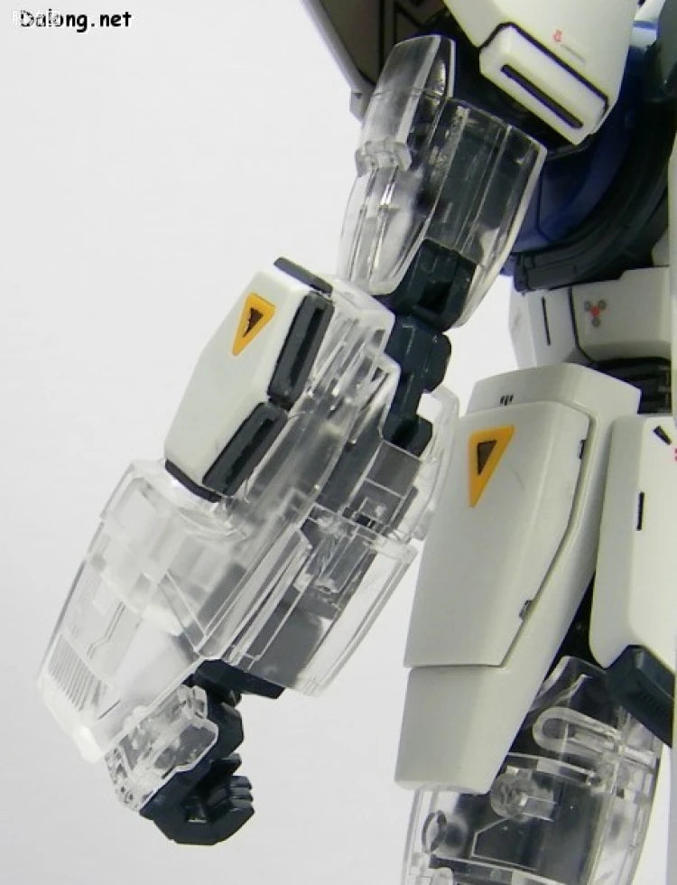 MG 1/100 Gundam F91 with Special Clear Armor Parts