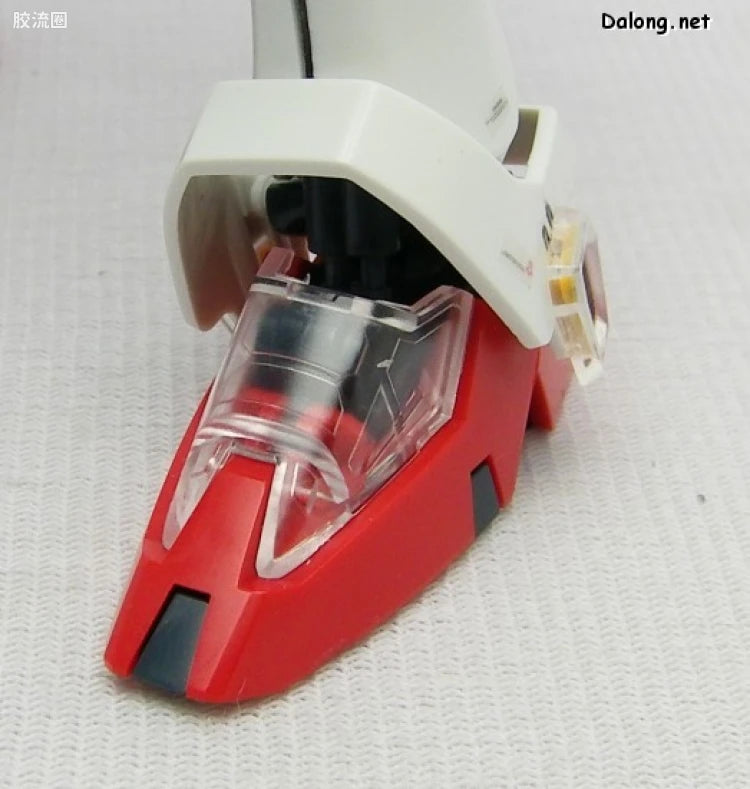 MG 1/100 Gundam F91 with Special Clear Armor Parts
