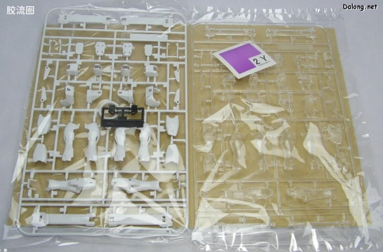 MG 1/100 Crossbone Gundam X-1 Full Cloth with Special Clear Armor Parts