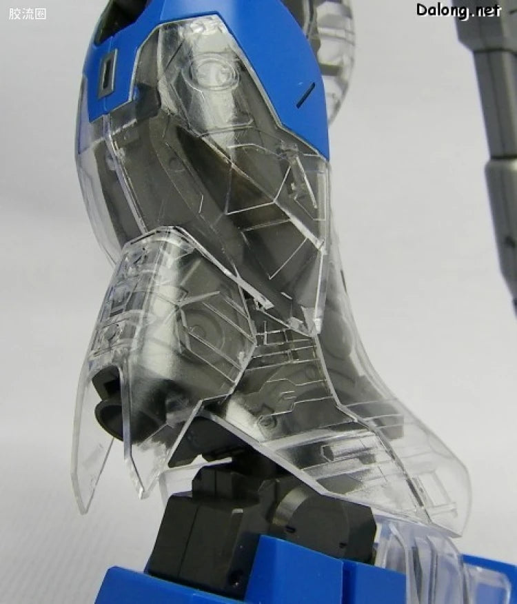 MG 1/100 Hi-Nu Gundam with Special Clear Armor Parts