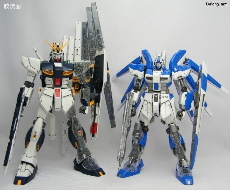MG 1/100 Hi-Nu Gundam with Special Clear Armor Parts