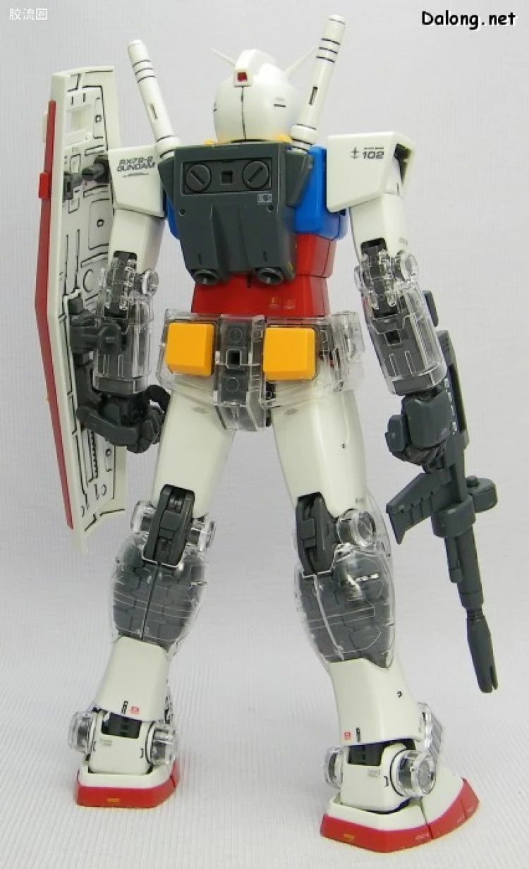 MG 1/100 RX-78-2 Gundam Ver.2.0 with Special Clear Armor Parts