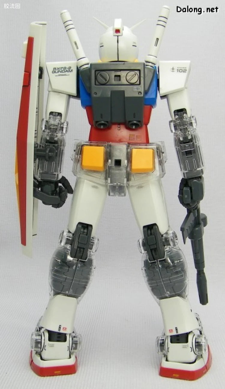 MG 1/100 RX-78-2 Gundam Ver.2.0 with Special Clear Armor Parts