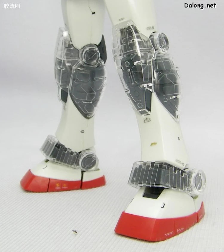 MG 1/100 RX-78-2 Gundam Ver.2.0 with Special Clear Armor Parts