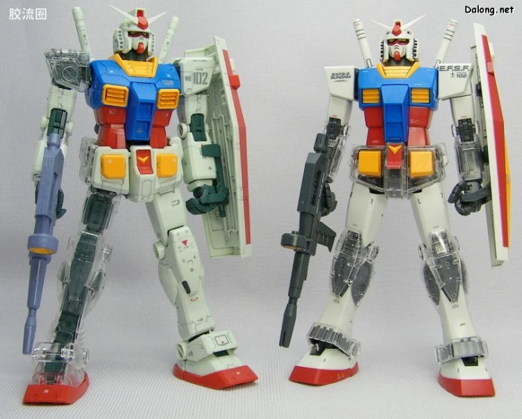 MG 1/100 RX-78-2 Gundam Ver.2.0 with Special Clear Armor Parts