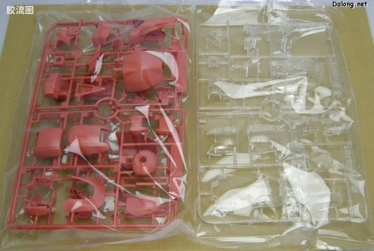 MG 1/100 MS-14S Char's Gelgoog Ver.2.0 with Special Clear Armor Parts