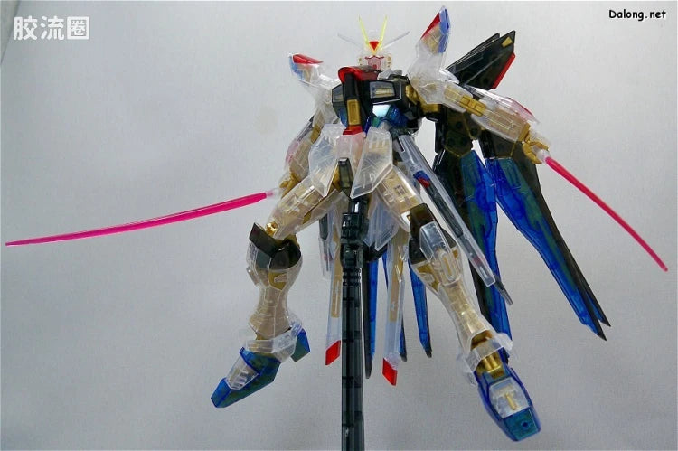 MG 1/100 Strike Freedom Gundam Clear Color Ver.