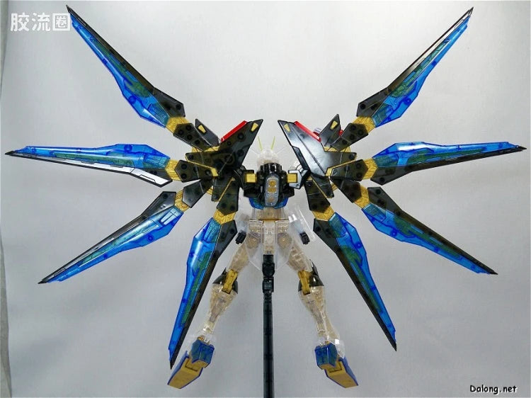 MG 1/100 Strike Freedom Gundam Clear Color Ver.