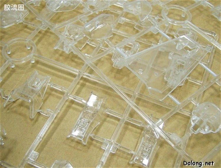 MG 1/100 FXA-05D/RX-178 Super Gundam [Clear & Coating Ver.]