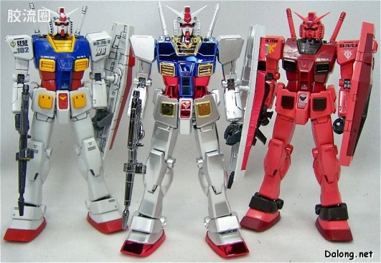 MG 1/100 RX-78-2 Gundam (Metallic Coating Version)