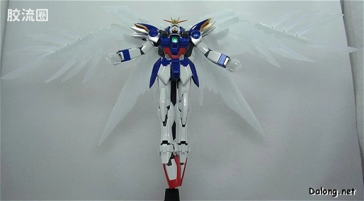 MG 1/100 Wing Gundam Zero EW (Pearl Mirror Coating Version)