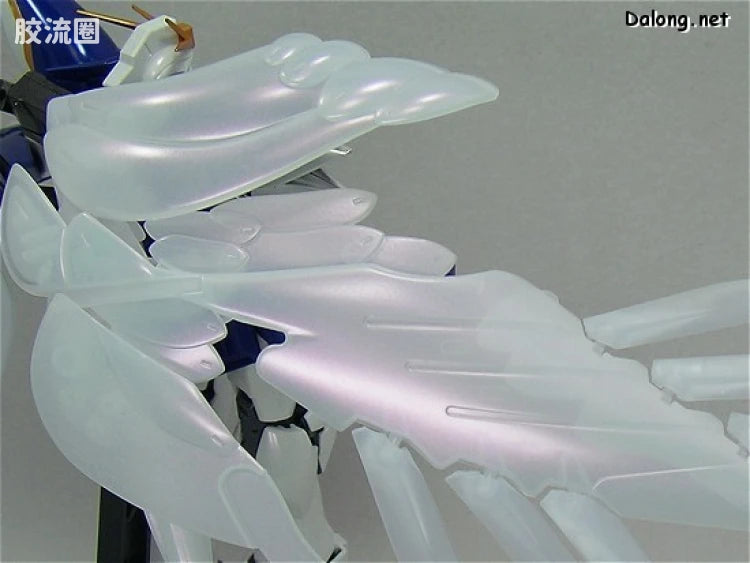 MG 1/100 Wing Gundam Zero EW (Pearl Mirror Coating Version)