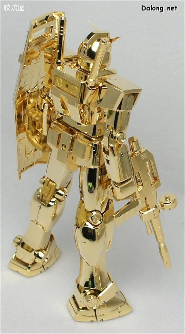 MG 1/100 RX-78-2 Gundam Ver.2.0 (Gold Plating Ver.) [Club MG Limited]