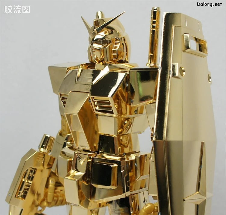 MG 1/100 RX-78-2 Gundam Ver.2.0 (Gold Plating Ver.) [Club MG Limited]
