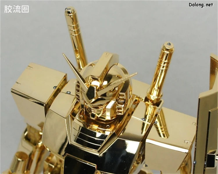 MG 1/100 RX-78-2 Gundam Ver.2.0 (Gold Plating Ver.) [Club MG Limited]