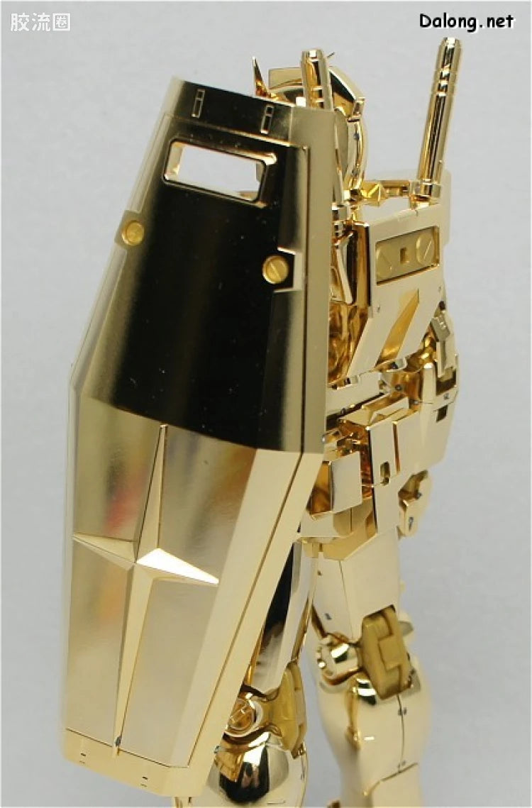 MG 1/100 RX-78-2 Gundam Ver.2.0 (Gold Plating Ver.) [Club MG Limited]