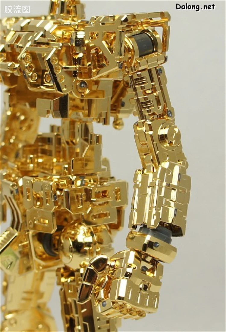 MG 1/100 RX-78-2 Gundam Ver.2.0 (Gold Plating Ver.) [Club MG Limited]
