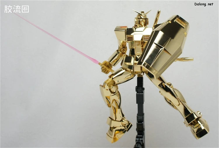 MG 1/100 RX-78-2 Gundam Ver.2.0 (Gold Plating Ver.) [Club MG Limited]
